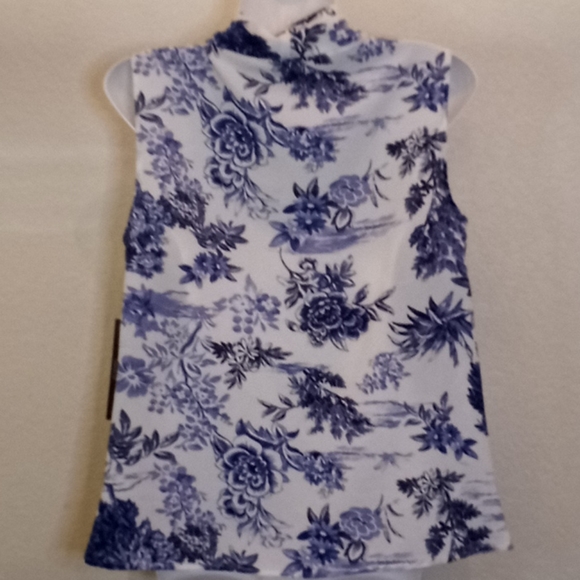 Tahari Floral Country Toile Sleeveless Blouse - Picture 8 of 16